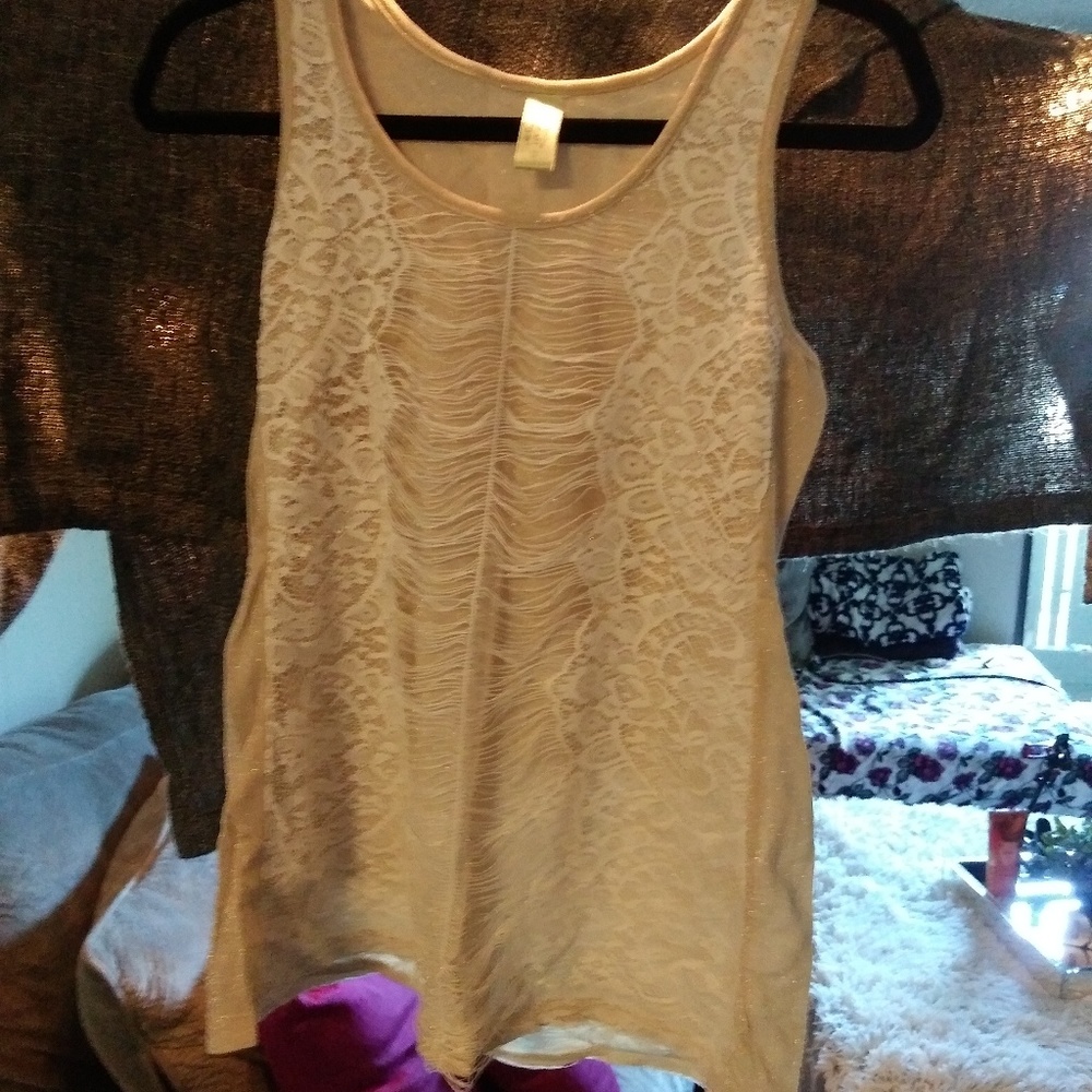 Cream top - Picture 2 of 2